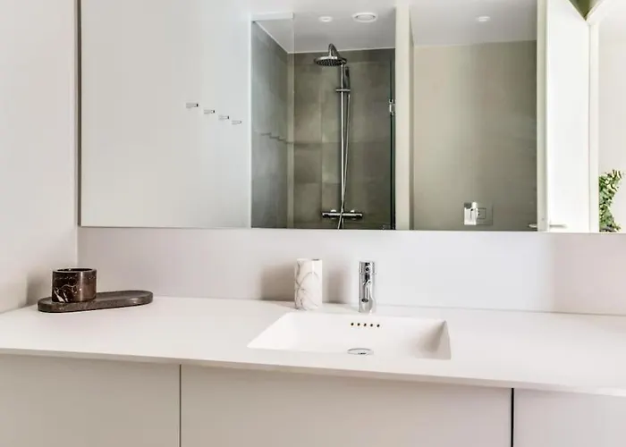 דירה Luxury Living In Prime Spot *