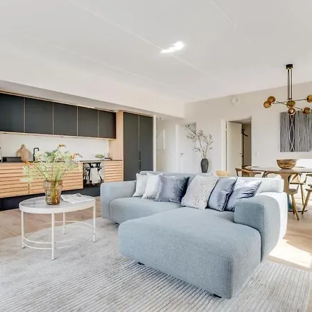 Apartment Luxury Living In Prime Spot Copenhagen