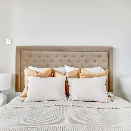 Luxury Living In Prime Spot דירה קופנהגן
